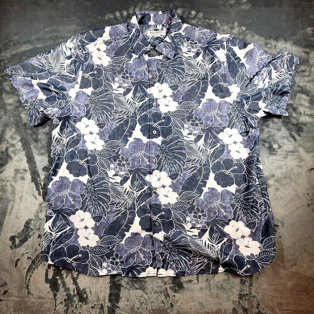Tommy Bahama Shirt Mens XXL Blue White Floral Hawaiian Button Up Coconut Point